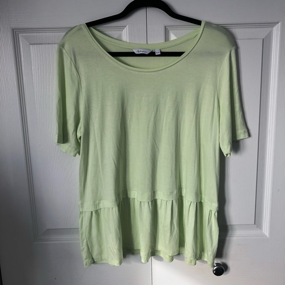 Yellow/green Top!